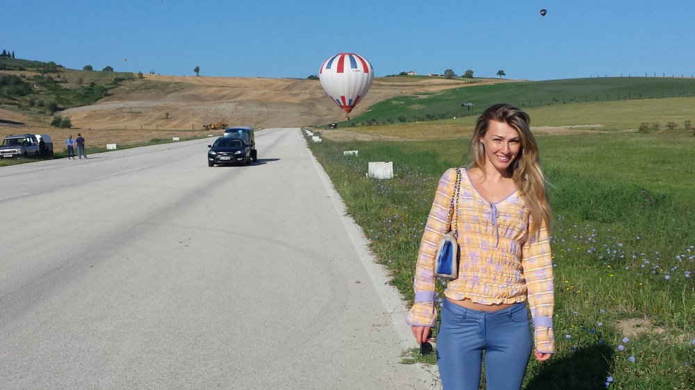 Inessa at Umbriair air balloon competition in Italy