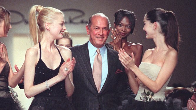 oscar_de_la_renta models runway past