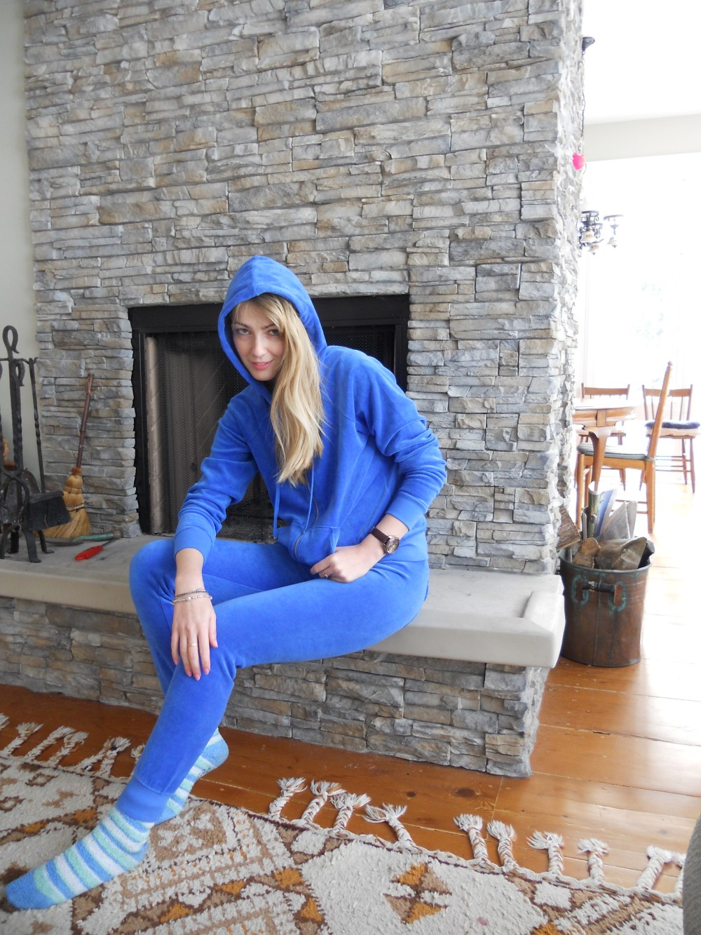 electric blue juicy couture track suit