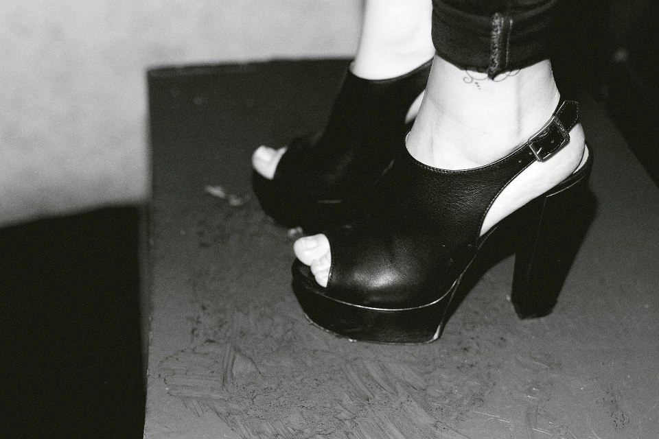 flow wedges shoes sandals by anna qzzolin