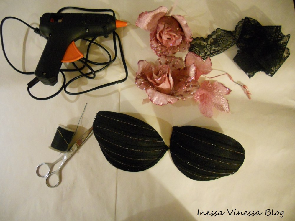 Making a chic little hat with a bra arts-and-crafts