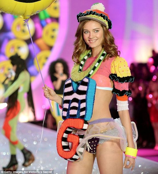 monica jac jacksiak in vs