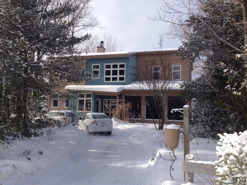 ontario cottages in winter.jpg