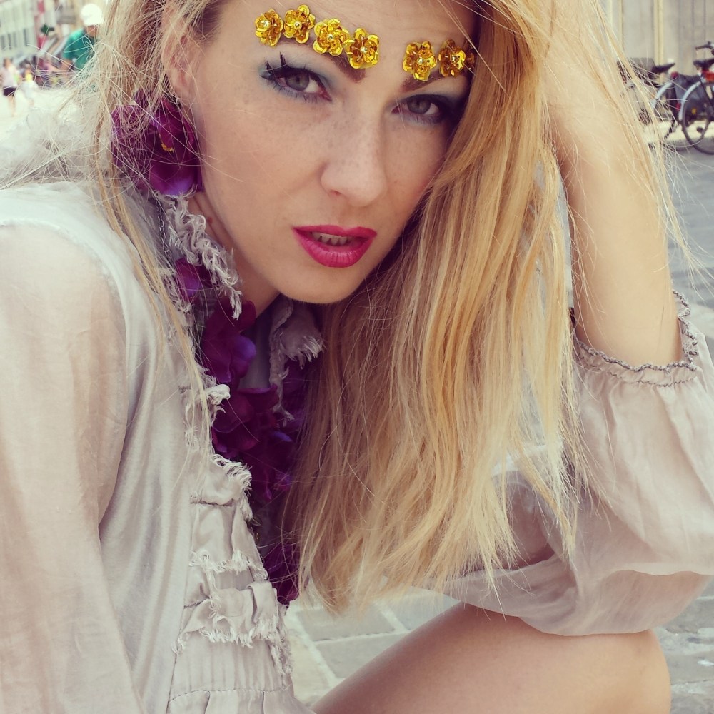 summer fairy makeup blonde model blogger inessa
